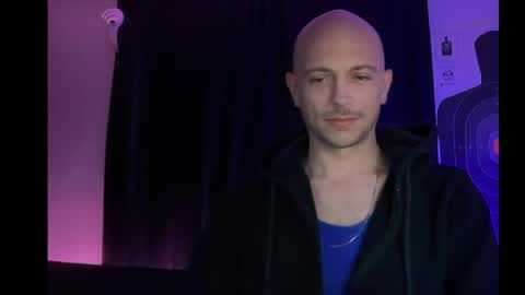 mount_vesuvius online show from April 29, 2026, 1:04 pm