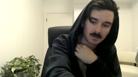 moustachematt online show from May 22, 2026, 3:57 am