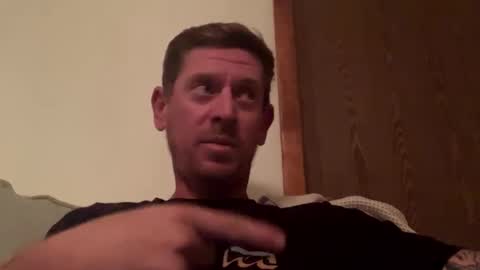 New. Come talk online show from October 4, 2025, 9:51 am