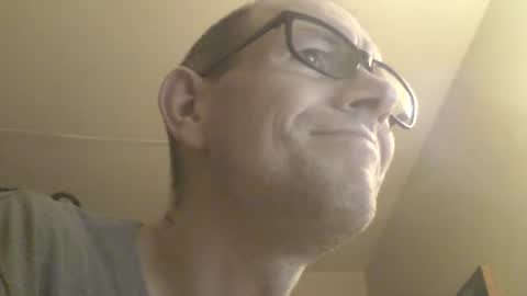 Frederik online show from September 28, 2025, 10:37 pm