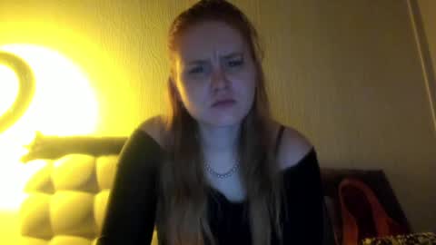 Eva  online show from February 21, 2025, 1:11 am