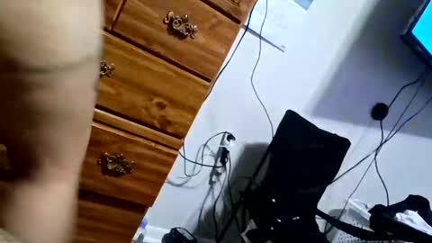 mpbotnszzuez online show from October 4, 2025, 10:52 pm