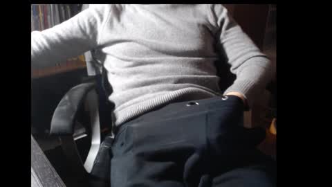 mpmimp online show from November 25, 2025, 9:15 pm