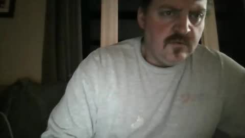Snapshot of mr1bucket chatting on February 21, 2026, 2:23 am mr1bucket online show from February 21, 2026, 2:23 am