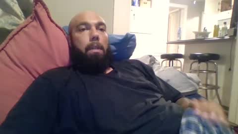 Snapshot of mr8plus chatting on October 8, 2025, 11:24 pm Mr8 online show from October 8, 2025, 11:24 pm