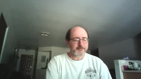 Snapshot of mr_anonymous57 chatting on April 30, 2026, 8:57 pm MrAnonymou57 online show from April 30, 2026, 8:57 pm