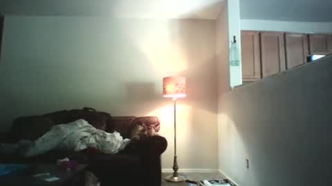 Snapshot of mr_anonymous57 chatting on May 6, 2026, 5:18 pm MrAnonymou57 online show from May 6, 2026, 5:18 pm