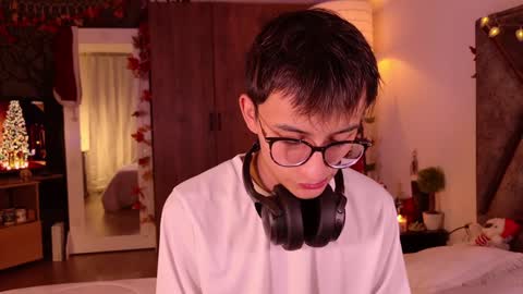 Mr Evans online show from December 2, 2024, 11:56 am