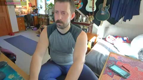 Snapshot of mr_foxxy chatting on October 26, 2025, 3:40 pm ninko online show from October 26, 2025, 3:40 pm