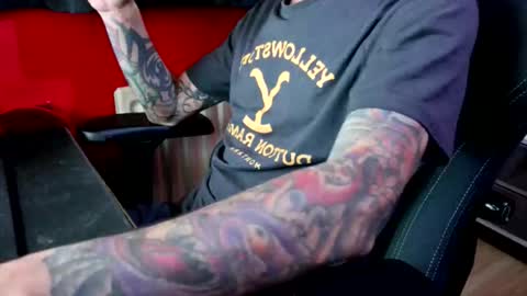 Snapshot of mr_hung_uk38 chatting on October 1, 2025, 10:16 pm mr_hung_uk38 online show from October 1, 2025, 10:16 pm