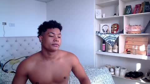 mr_jordan2310 online show from February 16, 2025, 1:05 pm