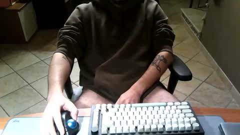 Snapshot of mr_kaa chatting on February 22, 2026, 5:55 pm mr_kaa online show from February 22, 2026, 5:55 pm