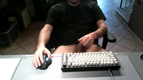 Snapshot of mr_kaa chatting on April 11, 2026, 1:48 pm mr_kaa online show from April 11, 2026, 1:48 pm