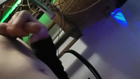 mr_longnight online show from October 26, 2025, 5:13 am