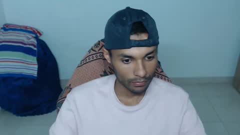 Snapshot of mr_max__ chatting on January 31, 2026, 8:07 pm Max online show from January 31, 2026, 8:07 pm