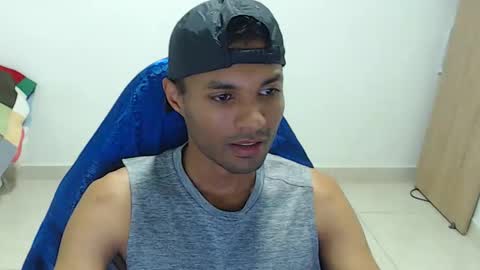 Snapshot of mr_max__ chatting on February 18, 2026, 12:34 pm Max online show from February 18, 2026, 12:34 pm