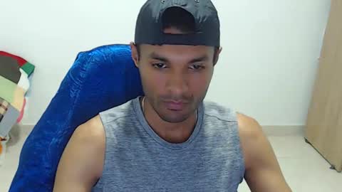 Snapshot of mr_max__ chatting on February 19, 2026, 12:56 pm Max online show from February 19, 2026, 12:56 pm