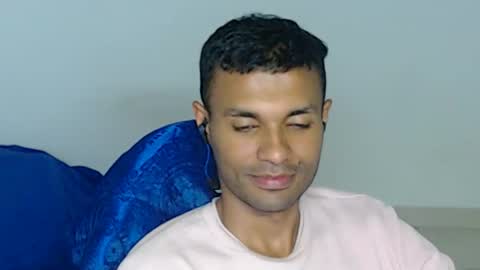 Snapshot of mr_max__ chatting on March 22, 2026, 2:59 am Max online show from March 22, 2026, 2:59 am