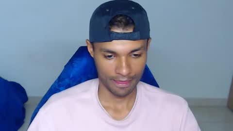 Snapshot of mr_max__ chatting on March 27, 2026, 1:33 pm Max online show from March 27, 2026, 1:33 pm