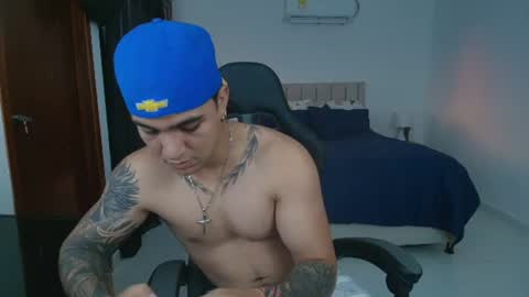 mr_maximo online show from June 10, 2026, 11:03 pm