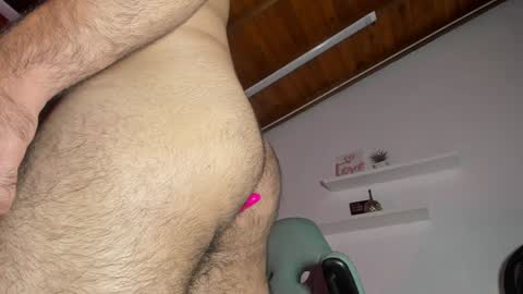Snapshot of mr_mikee_ chatting on January 11, 2025, 6:03 am MIKEE online show from January 11, 2025, 6:03 am