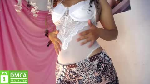 Mr  Mrs Curie online show from October 4, 2025, 3:32 pm