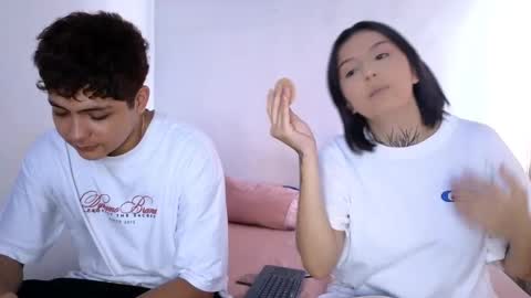 Daniel and Sara online show from February 4, 2026, 7:20 pm