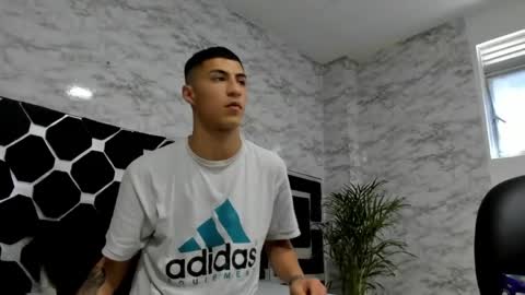 Mr Porn  online show from May 26, 2026, 12:50 am