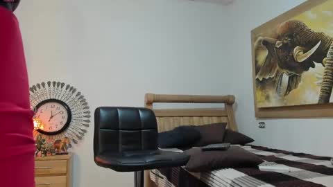 mr_stiven_ online show from May 9, 2026, 5:01 am