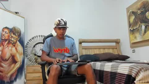 mr_stiven_ online show from May 17, 2026, 5:20 pm