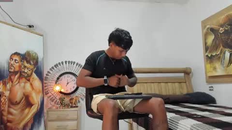 mr_stiven_ online show from May 27, 2026, 3:03 am