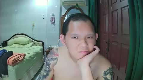 Snapshot of mr_thick89 chatting on October 30, 2025, 11:22 am mr_thick89 online show from October 30, 2025, 11:22 am