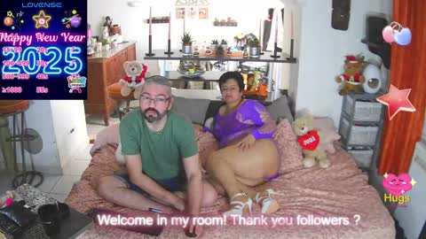 Snapshot of mrandmrsswetness84 chatting on January 25, 2025, 12:47 pm MrAndMrsSwetness84 online show from January 25, 2025, 12:47 pm