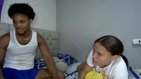 mrandms01 online show from May 29, 2026, 12:52 am