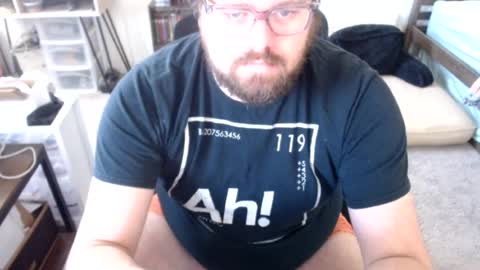 mrbigbear66 online show from June 18, 2026, 2:43 pm