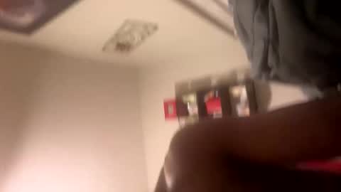 Snapshot of mrbigj92 chatting on March 8, 2026, 2:04 am mrbigj92 online show from March 8, 2026, 2:04 am