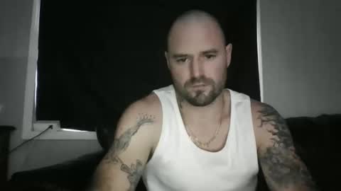 Snapshot of mrbigstik1 chatting on October 21, 2025, 10:21 pm mrbigstik1 online show from October 21, 2025, 10:21 pm