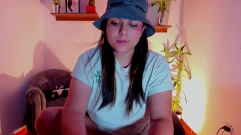 Laura online show from March 7, 2025, 5:08 am