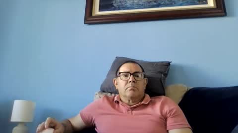 Mrcaruso online show from November 6, 2025, 10:38 am