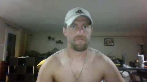 Snapshot of mrcumfixit chatting on June 17, 2026, 12:57 am mrcumfixit online show from June 17, 2026, 12:57 am