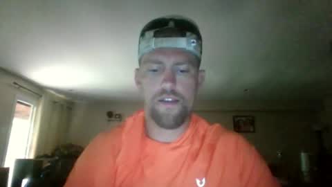 Snapshot of mrcumfixit chatting on June 25, 2026, 9:30 pm mrcumfixit online show from June 25, 2026, 9:30 pm