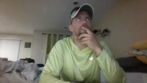 Snapshot of mrcumfixit chatting on June 30, 2026, 2:12 am mrcumfixit online show from June 30, 2026, 2:12 am