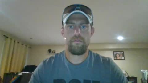 Snapshot of mrcumfixit chatting on July 28, 2026, 9:25 pm mrcumfixit online show from July 28, 2026, 9:25 pm