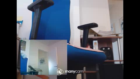 MrJohnsen1975 online show from May 6, 2026, 2:44 pm