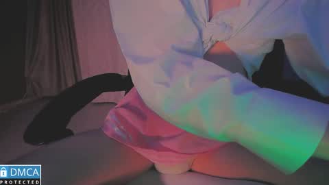 Snapshot of mrediana chatting on May 13, 2026, 10:17 pm mrediana online show from May 13, 2026, 10:17 pm