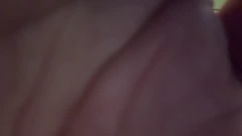 Snapshot of mreric_210 chatting on August 7, 2026, 5:37 pm mreric_210 online show from August 7, 2026, 5:37 pm