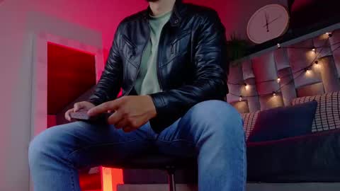 Snapshot of mrfox__ chatting on February 16, 2026, 7:21 pm Mr Fox online show from February 16, 2026, 7:21 pm