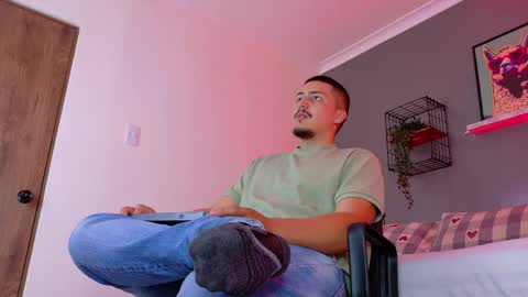 Snapshot of mrfox__ chatting on February 28, 2026, 4:41 pm Mr Fox online show from February 28, 2026, 4:41 pm