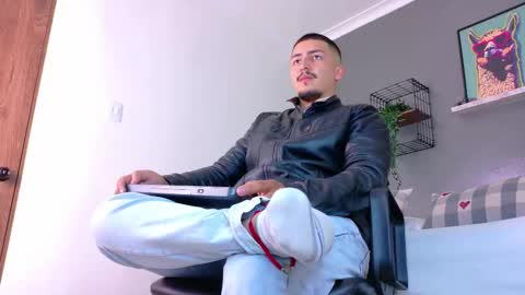 Snapshot of mrfox__ chatting on March 8, 2026, 4:33 pm Mr Fox online show from March 8, 2026, 4:33 pm