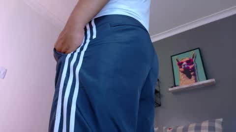 Snapshot of mrfox__ chatting on March 9, 2026, 6:23 pm Mr Fox online show from March 9, 2026, 6:23 pm